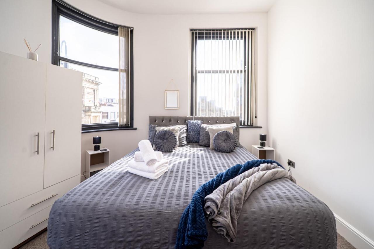 Cozy 1-Bedroom Apartment In The Heart Of Barnsley Town Centre Экстерьер фото